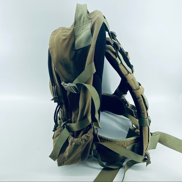 Blackhawk Tactical Multiple Compartments Backpack Military Hiking Camping Biking - Picture 4 of 13